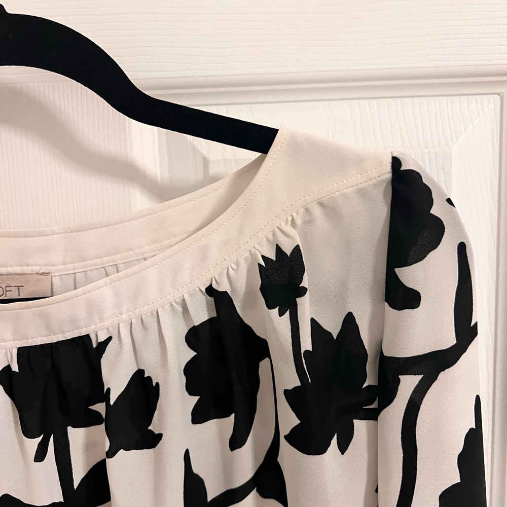 Loft Blouse - Picture 4 of 6